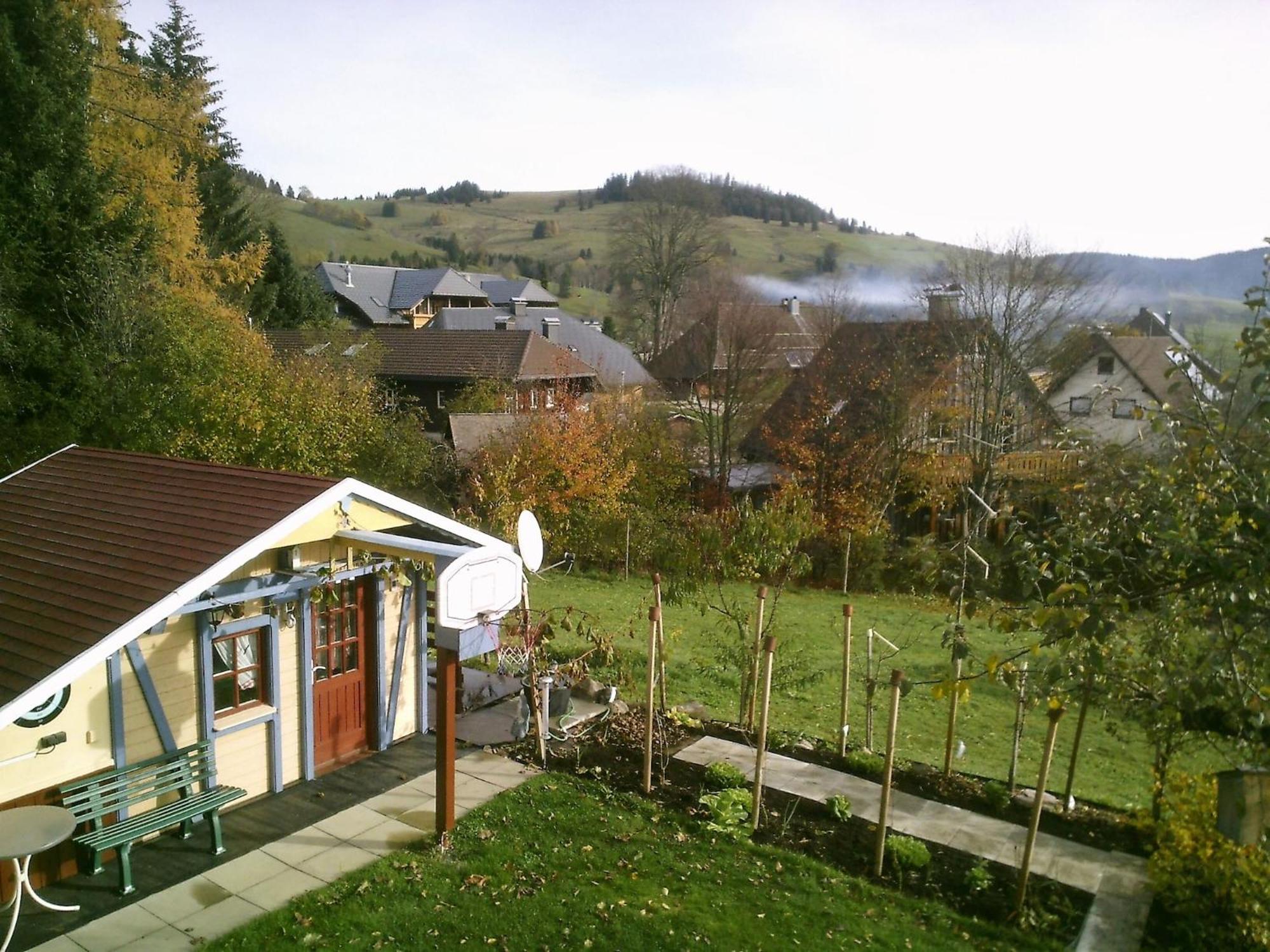 Pleasant apartment in Bernau Innerlehen with garden Exterior foto