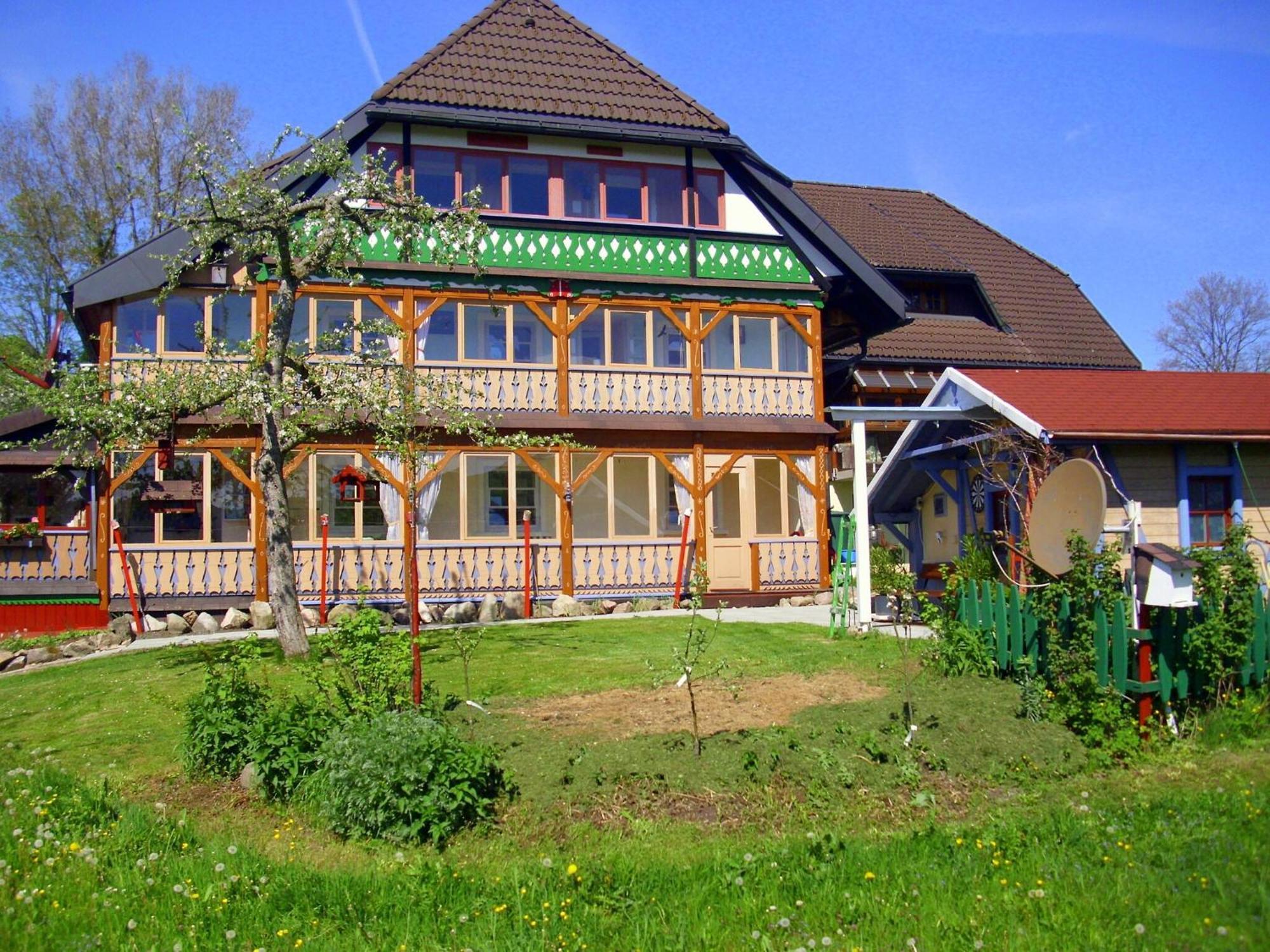 Pleasant apartment in Bernau Innerlehen with garden Exterior foto